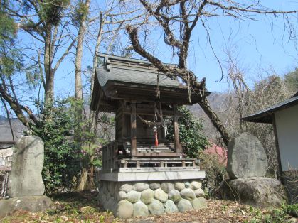 こけし神社