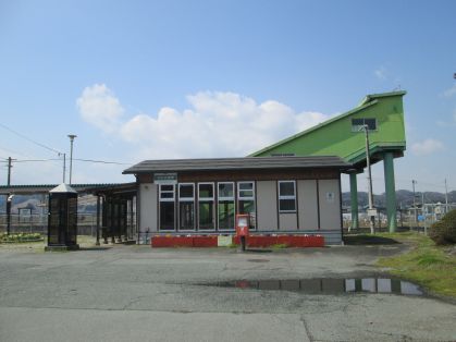 羽前長崎駅