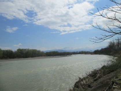 寒河江川