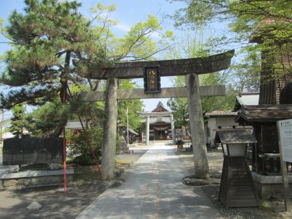 谷地八幡宮