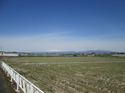 月山
