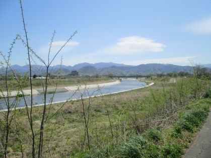川