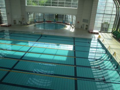 屋内プール